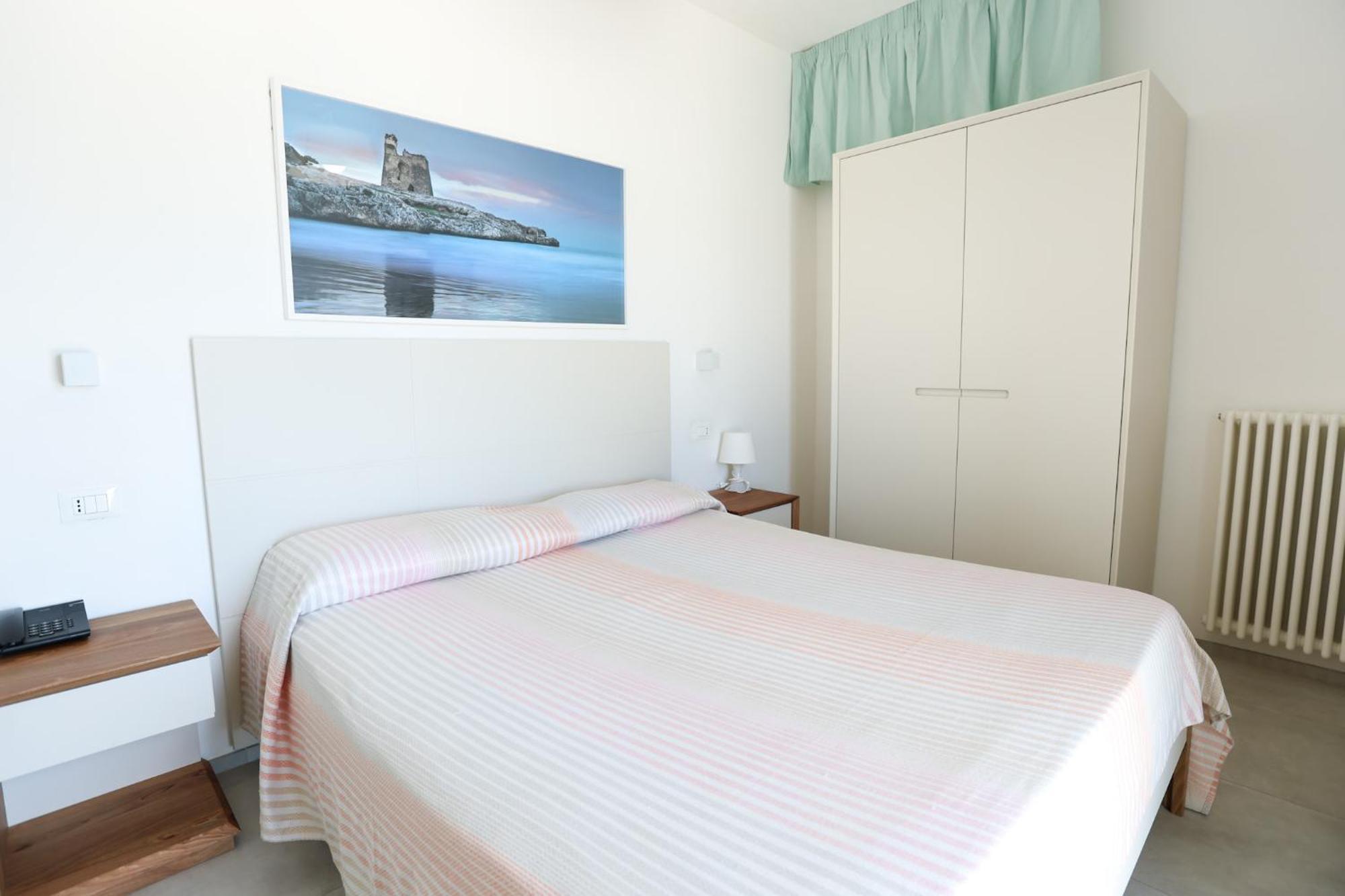 Hotel Approdo Di Venere Vieste Bagian luar foto
